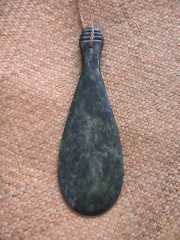 Mere / Patu 13 by 4 Inches